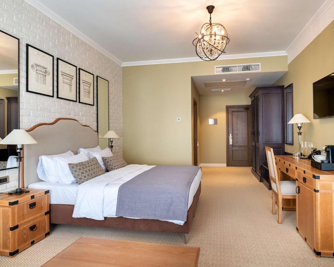 Best Western Plus Market Square ลวีฟ ภายนอก รูปภาพ
