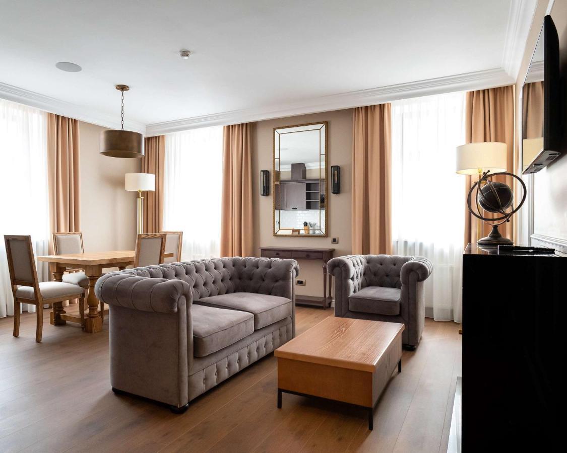 Best Western Plus Market Square ลวีฟ ภายนอก รูปภาพ